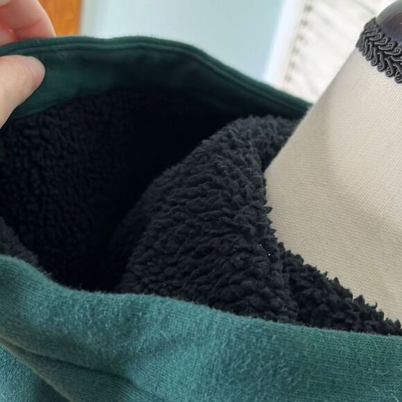 Pink Victoria’s Secret Women's Green Hooded Long Sleeve Sweatshirt Size Small NW - Picture 5 of 8